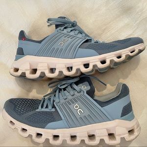 On Cloudswift women’s running shoes